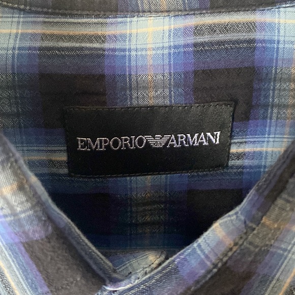 Emporio Armani Shirt - Picture 3 of 6